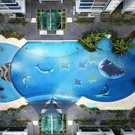 Atlantis Residence Malacca Eksteriør billede