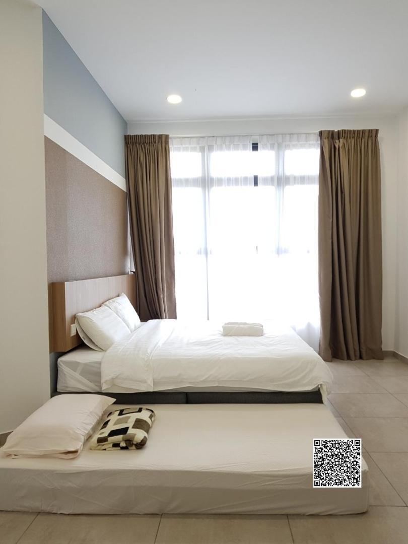 Atlantis Residence Malacca Eksteriør billede